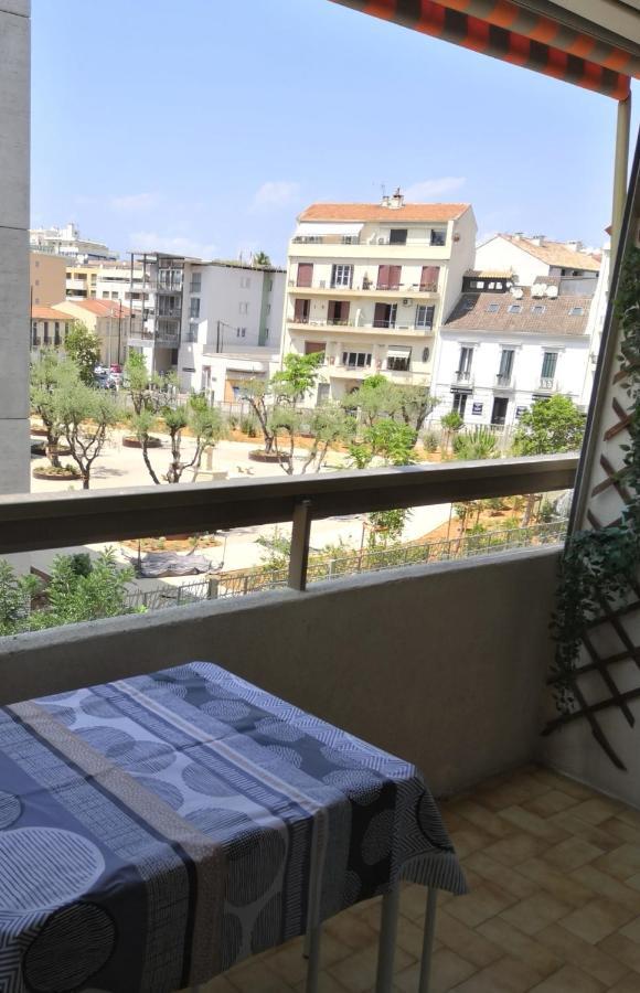2 Pieces Climatise Avec Balcon Dans Le Vieil Antibes, Residence Avec Ascenseur Eksteriør bilde