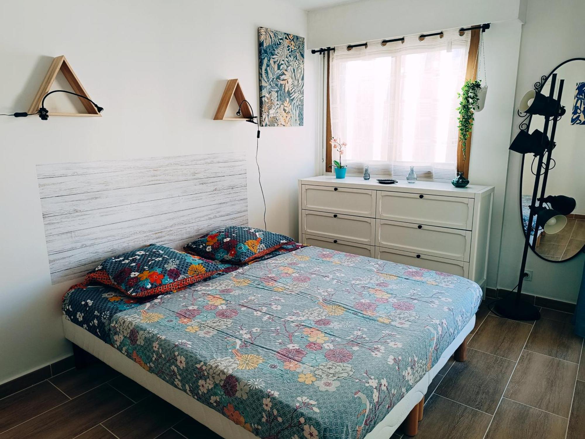 2 Pieces Climatise Avec Balcon Dans Le Vieil Antibes, Residence Avec Ascenseur Eksteriør bilde