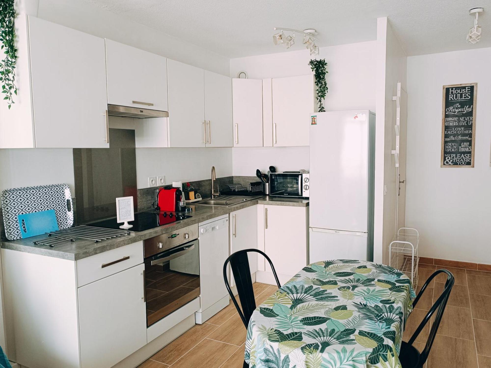 2 Pieces Climatise Avec Balcon Dans Le Vieil Antibes, Residence Avec Ascenseur Eksteriør bilde